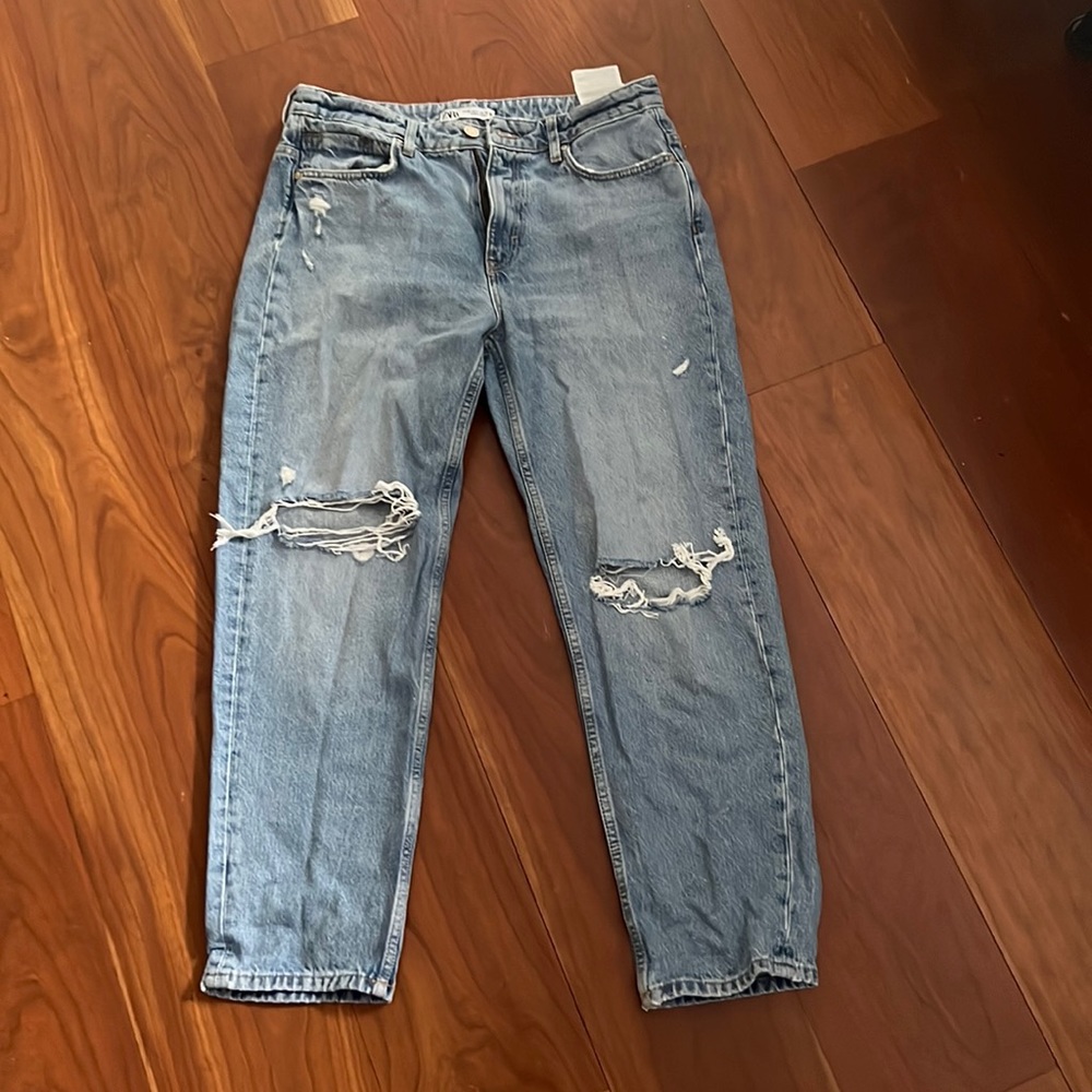 ZARA JEANS (LIGHTLY WORN)